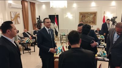 قيادات الأحزاب تصل مقر القائمة الوطنية لعقد اجتماع عاجل