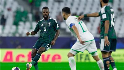كأس العرب، تعادل سلبي بين السعودية وعمان في الشوط الأول 