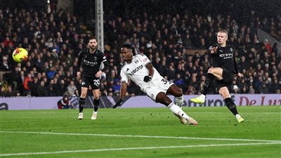 مانشستر سيتي يتقدم على فولهام بثلاثية في الشوط الأول