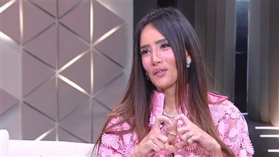 زينة عن عدم زواجها: 