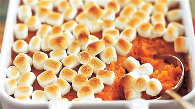 طريقة عمل البطاطا الحلوة بالمارشميلو، وصفة شتوية لذيذة