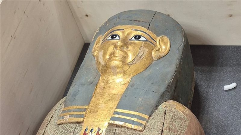 استعادة قطعتين آثريتين