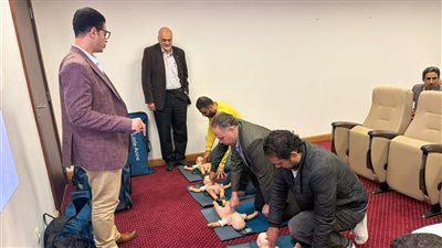 الصحة: خطة لنشر أجهزة (AED) لمواجهة توقف القلب المفاجئ