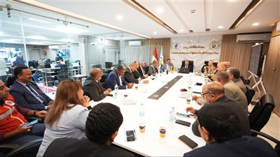 إقبال كبير من الناخبين على لجان أسيوط في اللحظات الأخيرة