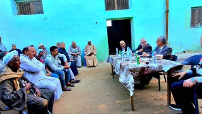 وكيل الزراعة بالإسماعيلية يعقد لقاءً موسعًا لبحث مشكلات الفلاحين