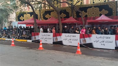 بسبب الرشاوى الانتخابية، 5 مرشحين بدائرة الرمل بالإسكندرية يطالبون بإلغاء الانتخابات