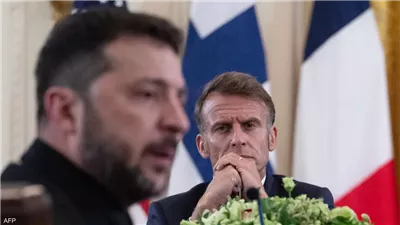 تضمنت تحذيرا من خيانة أمريكا لأوكرانيا، تفاصيل مكالمة مسربة بين زيلينسكي وقادة أوروبا 