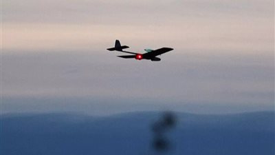 رصد طائرات مسيرة مجهولة قرب قاعدة غواصات نووية في فرنسا