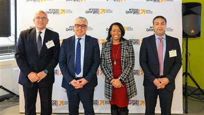 رئيس اقتصادية قناة السويس يستعرض الفرص الاستثمارية للمؤسسات الأمريكية بالقطاعات المستهدفة