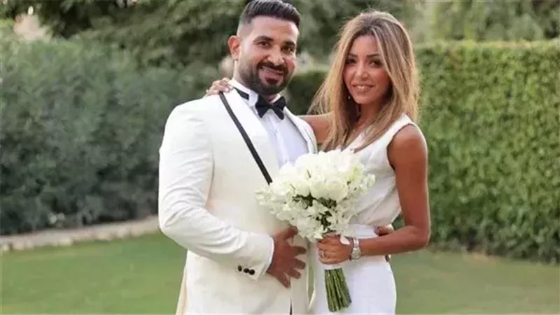 أحمد سعد وزوجته 