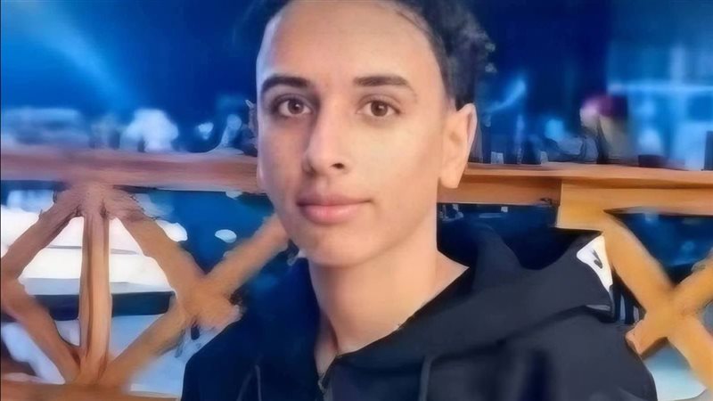 احد الشباب الذين