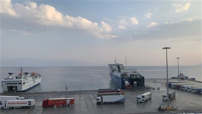 إعادة فتح ميناء نويبع البحرى وانتظام حركة الملاحة بموانئ البحر الأحمر 