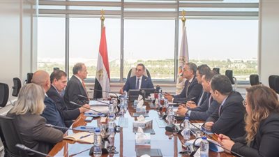 وزير الاستثمار: الحكومة تعمل حاليا على تمكين القطاع الخاص لقيادة النمو الاقتصادي