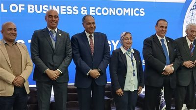 مستشار رئيس البورصة: مستمرون في التوسع ببرامج الثقافة المالية لطلاب الجامعات