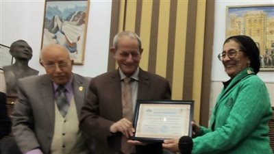  لجنة الترجمة باتحاد كتاب مصر تناقش 