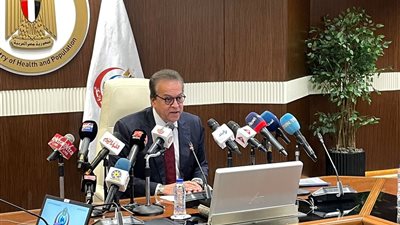 وزير الصحة: الإنفلونزا الموسمية هي الفيروس المنتشر حاليا بأعراض أكثر حدة (فيديو)