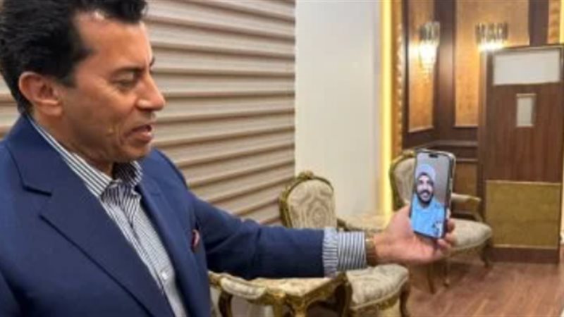 اشرف صبحي وزير الرياضة