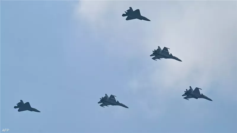 طائرات جي 15 الصينية