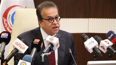 وزير الصحة: كل موسم شتاء تنتشر الشائعات حول وجود فيروسات جديدة (فيديو وصور)