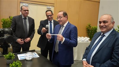 كجوك يشهد قرعة «تأشيرات الحج» للعاملين بوزارة المالية