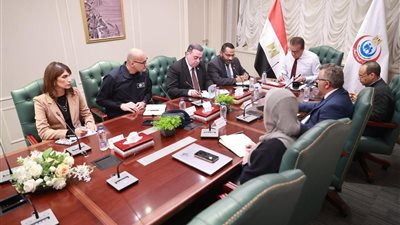 خالد عبد الغفار: 