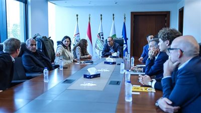 اتحاد الكرة يستقبل وفد الشركات الفرنسية المتخصصة في تقنية الـ