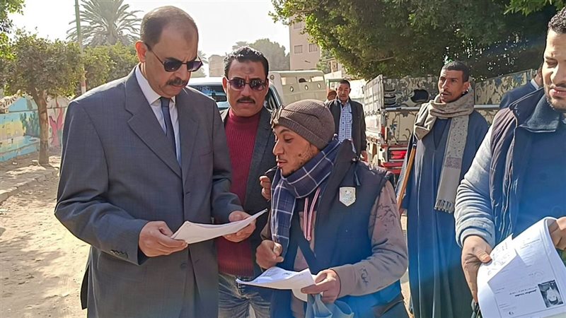 محافظ سوهاج فى زيارة