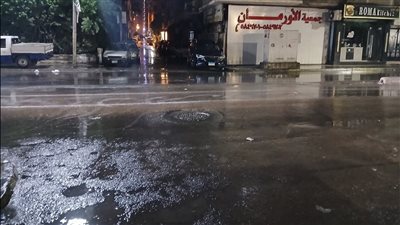 سقوط أمطار غزيرة على الإسكندرية ليلا.. وطوارئ في المحافظة ورفع الاستعدادات (صور)