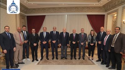 وفد اتحاد الجامعات العربية يزور جامعة الريادة لبحث انضمامها