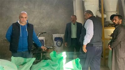 تموين الشرقية تضبط تلاعبًا بالدقيق البلدي المدعم وتحيل المخالف للنيابة (صور)