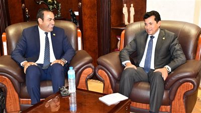 رياضة النواب تهنئ وزير الشباب بالفوز برئاسة اللجنة الدولية للتربية البدنية باليونسكو 