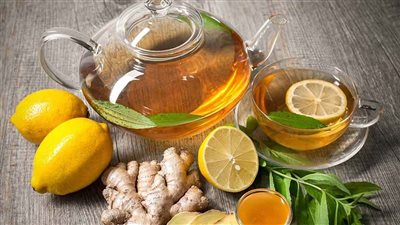 فوائد مشروب الزنجبيل والعسل والليمون للعلاج من نزلات البرد
