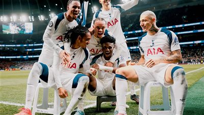 توتنهام يقسو على سلافيا براج بثلاثية نظيفة في دوري أبطال أوروبا