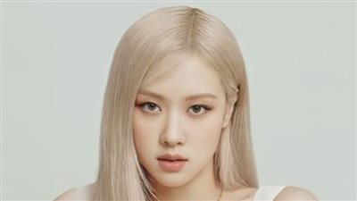 روزي تتحدث عن نجاح أغنيتها 