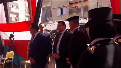  مدير أمن سوهاج يتفقد قوات تأمين اللجان الانتخابية في دائرة البلينا الملغاة (فيديو) 