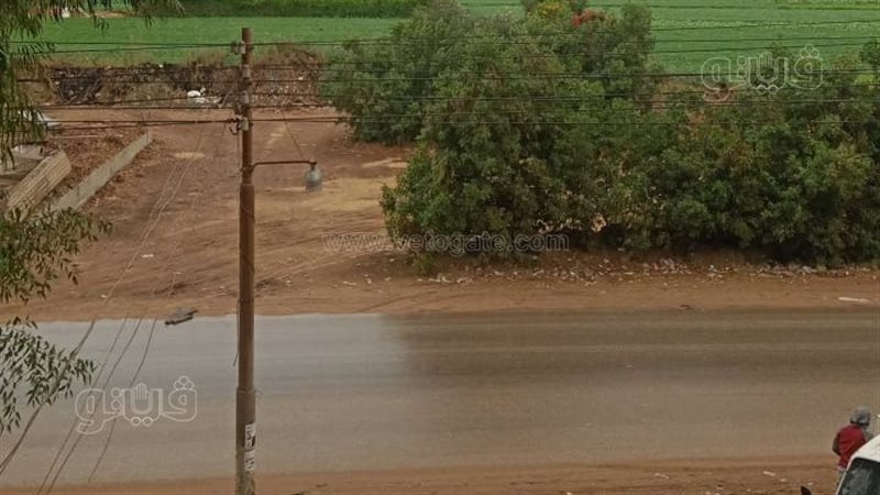 سقوط أمطار متوسطة