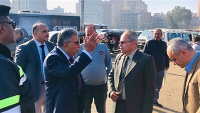 جولة صباحية مفاجئة لمحافظ الدقهلية على موقف سيارات جديلة بالمنصورة 