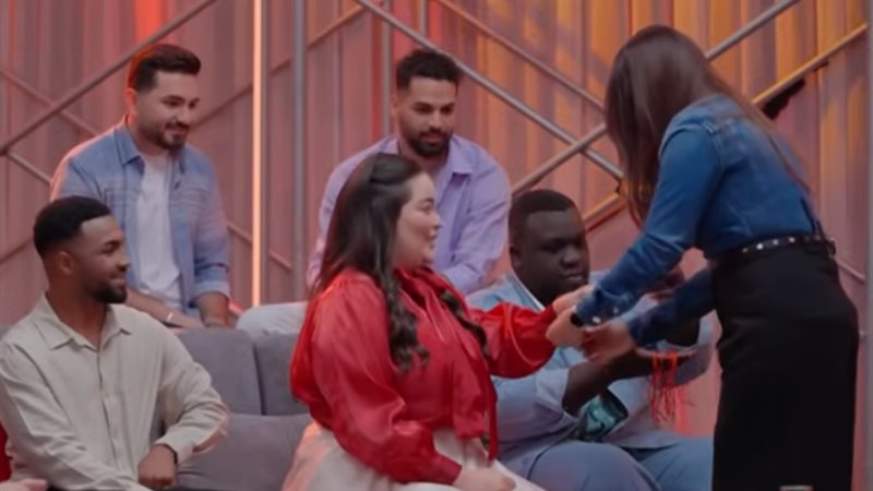 رحمة رياض، فيتو