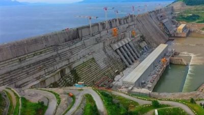 بحيرة سد النهضة تنخفض، خبير يكشف سر تراجع مخزون المياه بحوض المفيض 