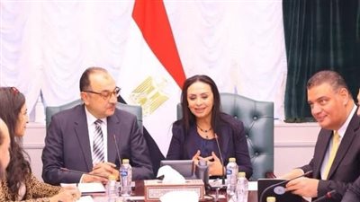 التضامن: التوسع في مشروعات صناعية توفر آلاف فرص العمل 