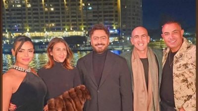 ظهر في حالة أفضل، أحدث ظهور لتامر حسني مع أسماء جلال يخطف الأنظار (فيديو)