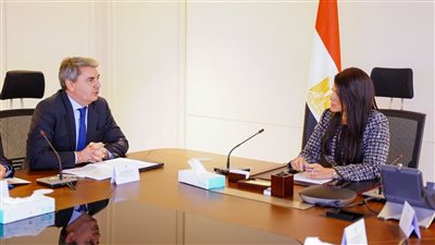 المشاط تبحث مع وفد بنك الاستثمار الأوروبي جهود التوسع في الشركات الناشئة 