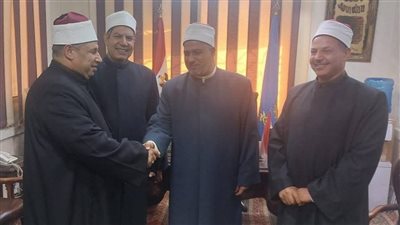 العيسوي يستقبل مدير أوقاف الغربية الجديد لتسليمه مهام عمله 