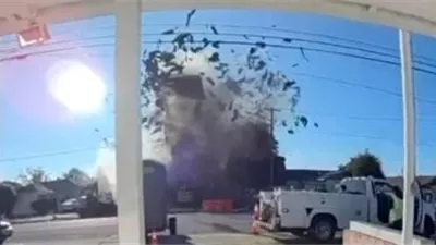 انفجار غاز يهز حيا سكنيا بكاليفورنيا ويتسبب في دمار واسع وإصابات