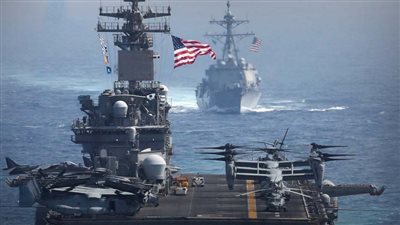 وول ستريت جورنال: القوات الأمريكية داهمت سفينة تحمل أغراضا عسكرية كانت متجهة لإيران