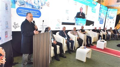 محافظ أسيوط يفتتح المؤتمر السنوي الثالث لمستشفى الإيمان حول مقاومة المضادات الحيوية