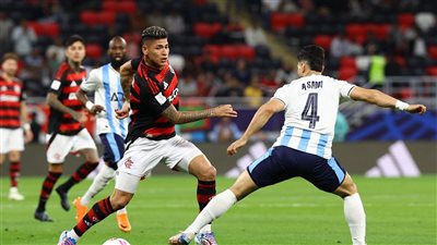 دانيلو يسجل هدف فلامنجو الثاني في مرمى بيراميدز