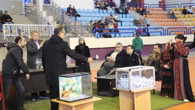 القرعة العلنية 