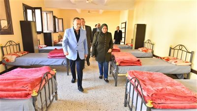 محافظ أسيوط: تجهيز عيادات علاج طبيعي وأسنان بالمدرسة الفكرية لخدمة ذوي الهمم 