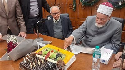 مجمع اللغة العربية يحتفل بميلاد الدكتور حسن الشافعي الـ 95